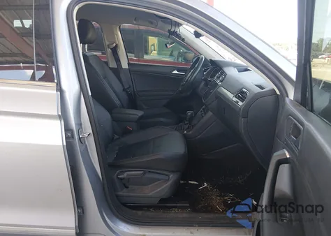 2020 Volkswagen Tiguan 2.0T Se/2.0T Se R-Line Black/2.0T Sel from USA, damaged, VIN 3VV3B7AX0LM162502